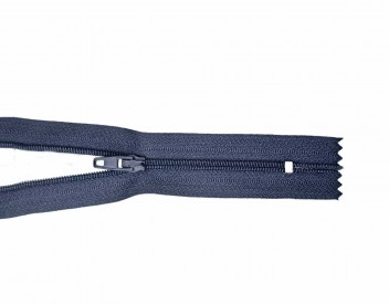 Rokrits  Donkerblauw  22 cm lang.